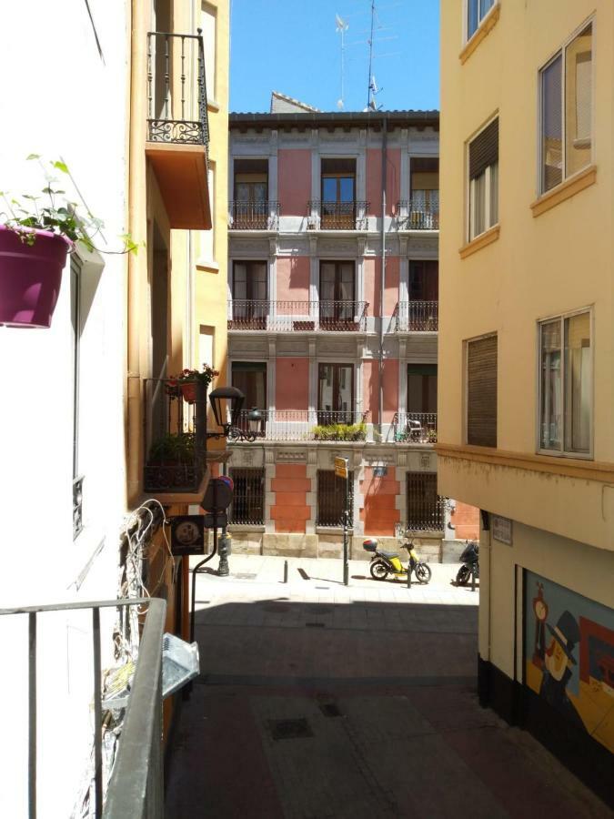 Acojedor Piso A Metros Del Pilar Y Plaza Espana Saragossa Exterior foto
