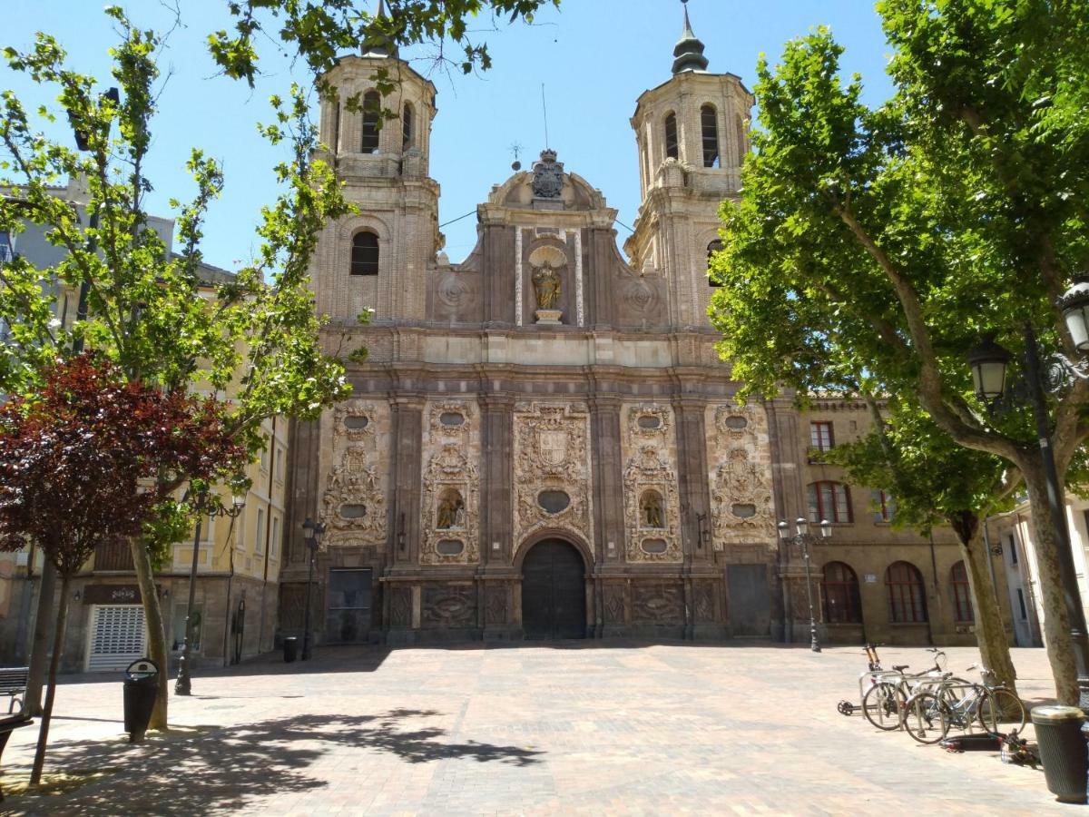 Acojedor Piso A Metros Del Pilar Y Plaza Espana Saragossa Exterior foto